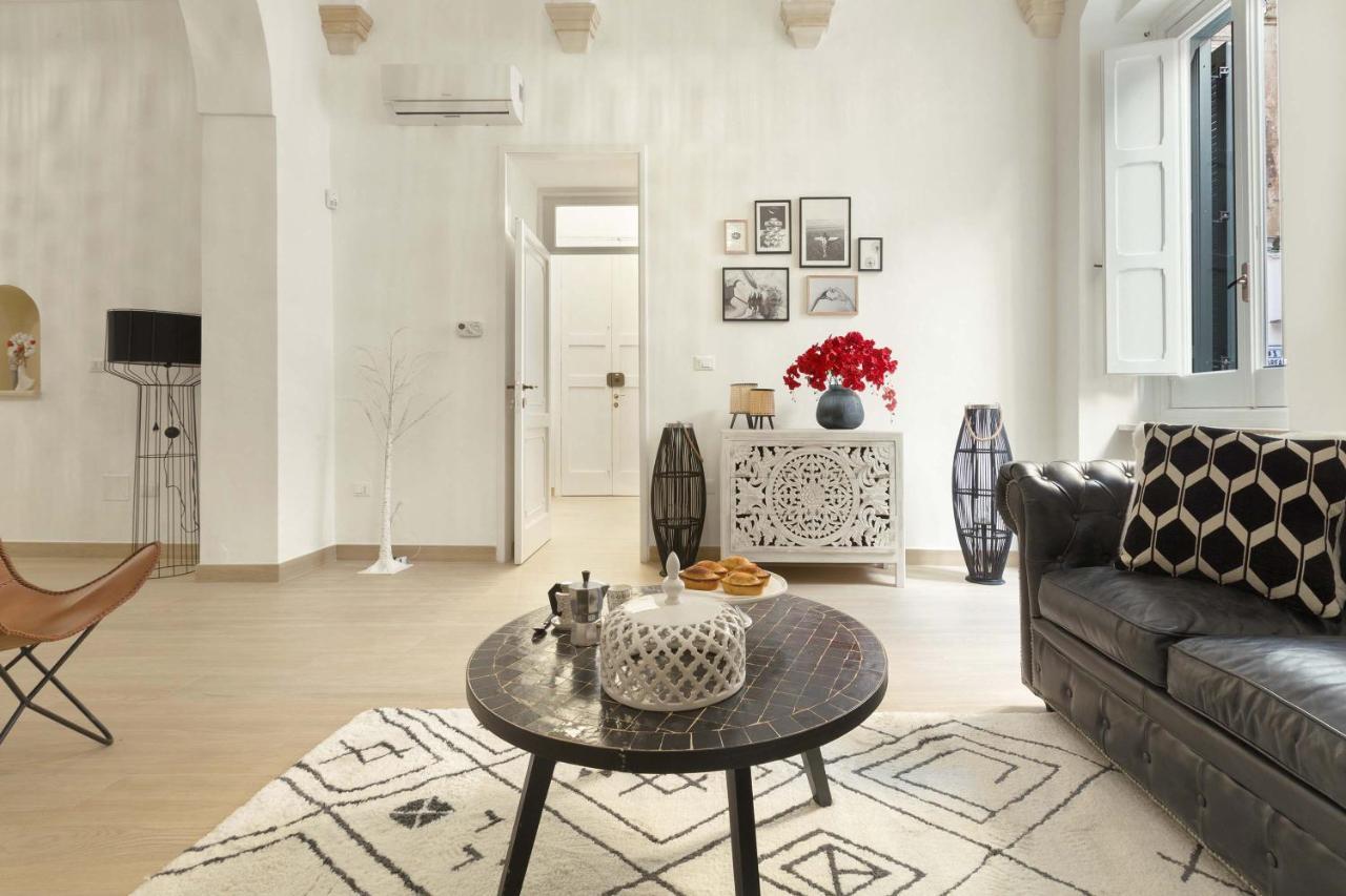 Porta Del Duomo Luxury By Barbarhouse Apartman Lecce Kültér fotó