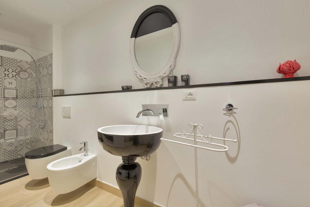 Porta Del Duomo Luxury By Barbarhouse Apartman Lecce Kültér fotó