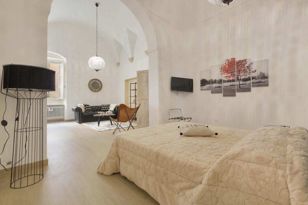 Porta Del Duomo Luxury By Barbarhouse Apartman Lecce Kültér fotó